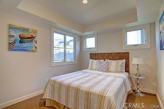 642 Hermosa Avenue, Hermosa Beach, California 90254, 3 Bedrooms Bedrooms, ,2 BathroomsBathrooms,Residential,Sold,Hermosa,SB20138027