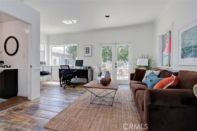 1930 Robinson Street, Redondo Beach, California 90278, 3 Bedrooms Bedrooms, ,3 BathroomsBathrooms,Residential,Sold,Robinson,SB19205802