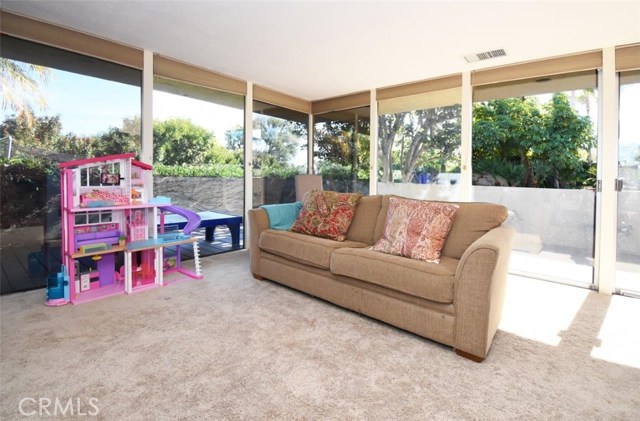 10 Pinto Lane, Rolling Hills Estates, California 90274, 4 Bedrooms Bedrooms, ,3 BathroomsBathrooms,Residential,Sold,Pinto,PV20024479