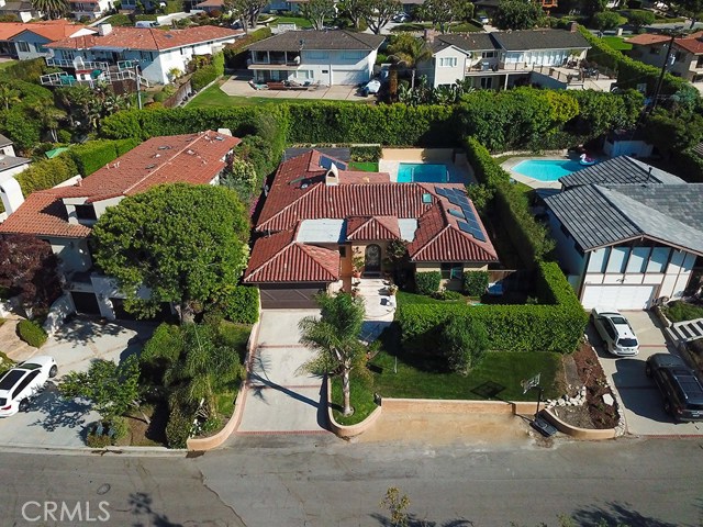 2216 Via Guadalana, Palos Verdes Estates, California 90274, 4 Bedrooms Bedrooms, ,1 BathroomBathrooms,Residential,Sold,Via Guadalana,PV18188517