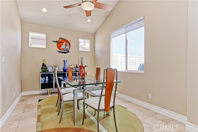 2111 Mathews Avenue, Redondo Beach, California 90278, 3 Bedrooms Bedrooms, ,2 BathroomsBathrooms,Residential,Sold,Mathews,SB17206417