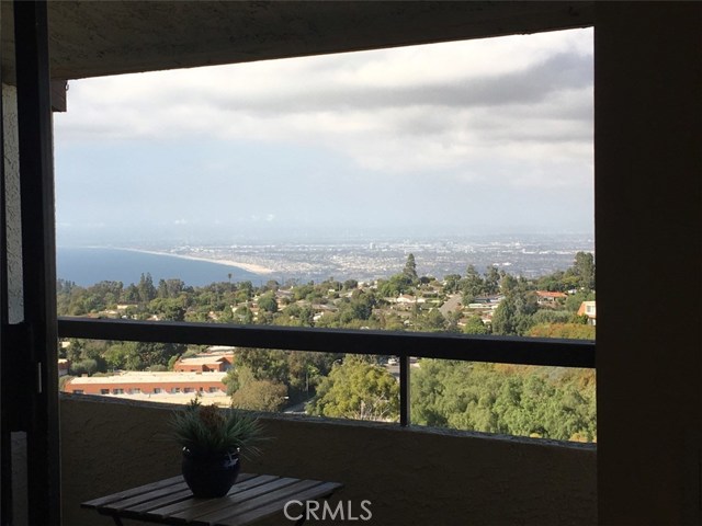 5987 Peacock Ridge Road, Rancho Palos Verdes, California 90275, 2 Bedrooms Bedrooms, ,2 BathroomsBathrooms,Residential,Sold,Peacock Ridge,SB17218124