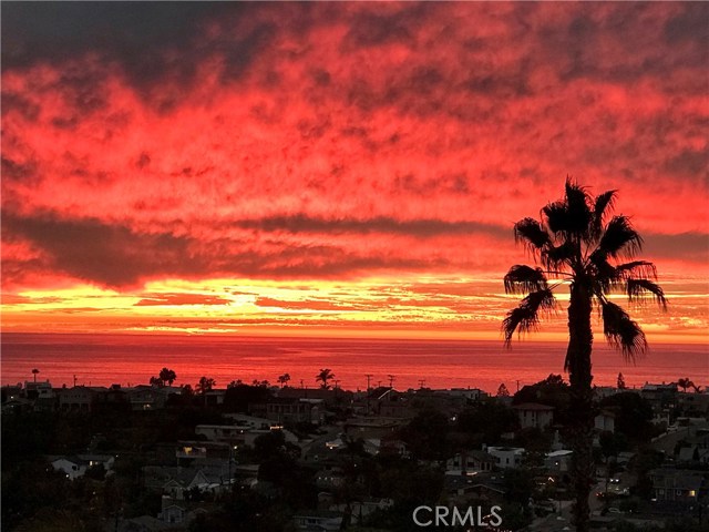 736 Gould Avenue, Hermosa Beach, California 90254, 3 Bedrooms Bedrooms, ,2 BathroomsBathrooms,Residential,Sold,Gould,SB19068048