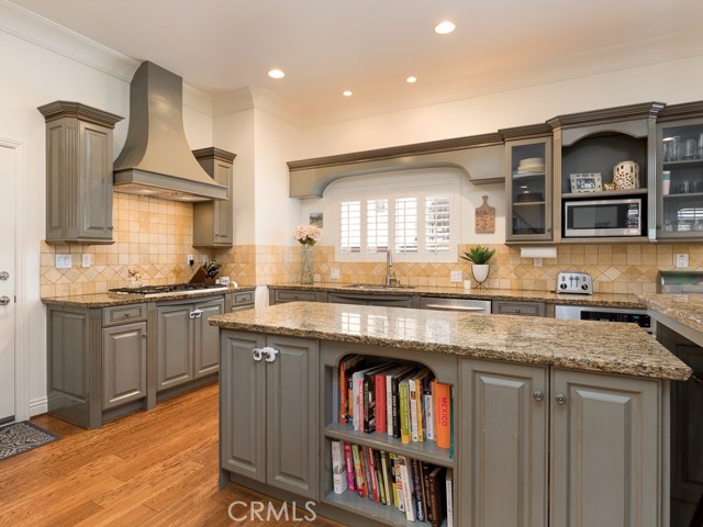 1914 Ernest Avenue, Redondo Beach, California 90278, 4 Bedrooms Bedrooms, ,2 BathroomsBathrooms,Residential,Sold,Ernest,SB21015846