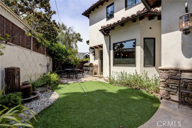 814 Juanita Avenue, Redondo Beach, California 90277, 5 Bedrooms Bedrooms, ,3 BathroomsBathrooms,Residential,Sold,Juanita,SB20155302