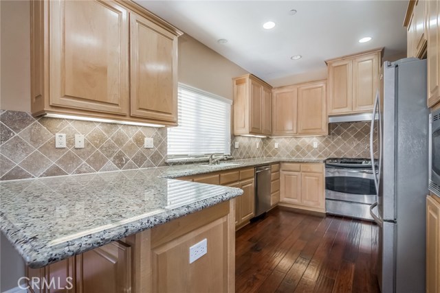 2702 Gates Avenue, Redondo Beach, California 90278, 4 Bedrooms Bedrooms, ,3 BathroomsBathrooms,Residential,Sold,Gates,SB19028485