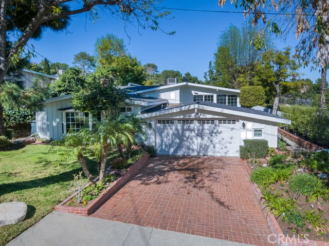 2307 Carriage Drive, Rolling Hills Estates, California 90274, 4 Bedrooms Bedrooms, ,3 BathroomsBathrooms,Residential,Sold,Carriage,PV20021697