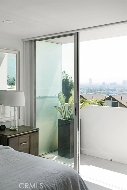 1 Bed Home for Sale in West Hollywood, California