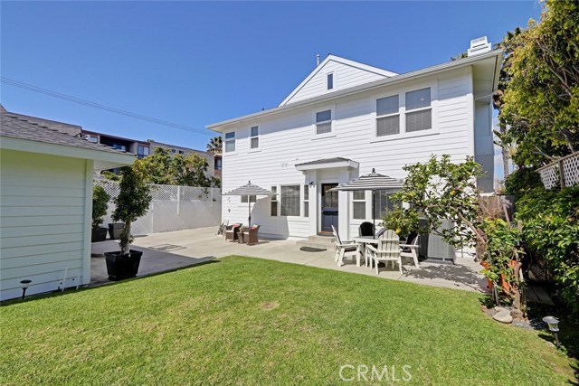 206 Avenue B, Redondo Beach, California 90277, 4 Bedrooms Bedrooms, ,3 BathroomsBathrooms,Residential,Sold,Avenue B,SB18041196