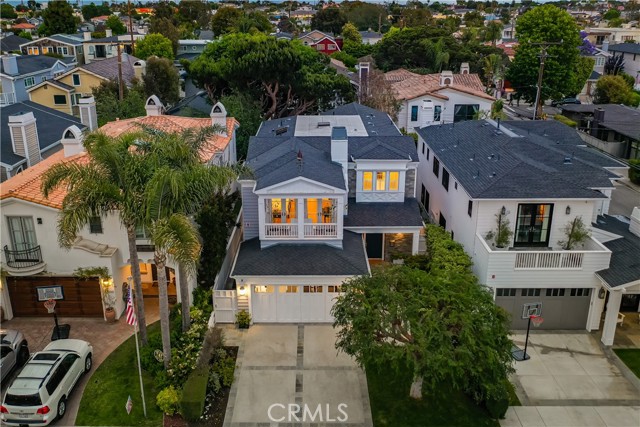 1904 Palm Avenue, Manhattan Beach, California 90266, 5 Bedrooms Bedrooms, ,5 BathroomsBathrooms,Residential,Sold,Palm,SB21124445