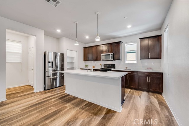 feature listing property photo