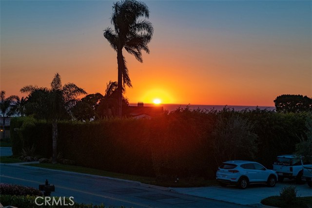 1612 Via Montemar, Palos Verdes Estates, California 90274, 3 Bedrooms Bedrooms, ,2 BathroomsBathrooms,Residential,Sold,Via Montemar,SB19060574