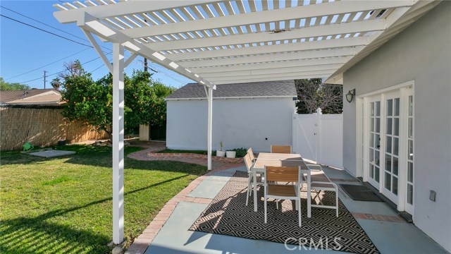 3 Bed Home for Sale in Lake Balboa, California