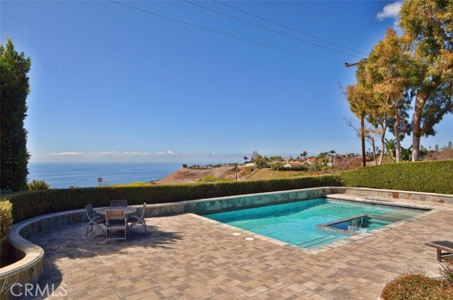 11 Oceanaire Drive, Rancho Palos Verdes, California 90275, 5 Bedrooms Bedrooms, ,3 BathroomsBathrooms,Residential,Sold,Oceanaire,PV18041022