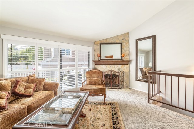 606 Guadalupe Avenue, Redondo Beach, California 90277, 2 Bedrooms Bedrooms, ,2 BathroomsBathrooms,Residential,Sold,Guadalupe,SB19124335