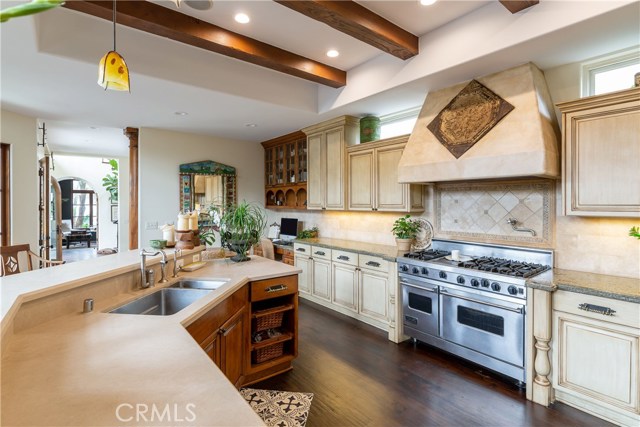 720 33rd Street, Manhattan Beach, California 90266, 5 Bedrooms Bedrooms, ,3 BathroomsBathrooms,Residential,Sold,33rd,SB19184166