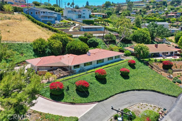 34 Deerhill Drive, Rolling Hills Estates, California 90274, 3 Bedrooms Bedrooms, ,3 BathroomsBathrooms,Residential,Sold,Deerhill,PV21123888