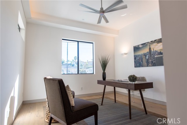 619 Knob Hill Avenue, Redondo Beach, California 90277, 5 Bedrooms Bedrooms, ,3 BathroomsBathrooms,Residential,Sold,Knob Hill,SB18022125