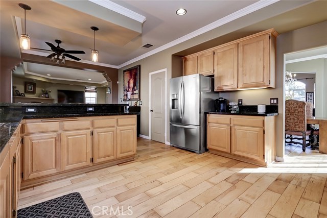 1901 Spreckels Lane, Redondo Beach, California 90278, 4 Bedrooms Bedrooms, ,3 BathroomsBathrooms,Residential,Sold,Spreckels,SB20206979