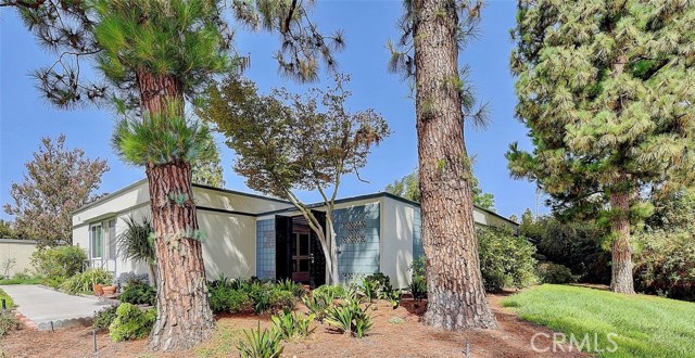 Photo of 158 Avenida Majorca #C, Laguna Woods, CA 92637