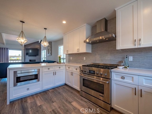 2112 Vanderbilt Lane, Redondo Beach, California 90278, 2 Bedrooms Bedrooms, ,2 BathroomsBathrooms,Residential,Sold,Vanderbilt,PW18140732