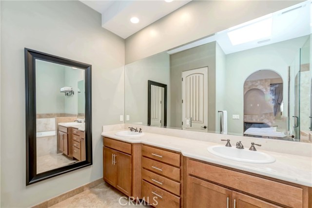 2201 Mathews, Redondo Beach, California 90278, 4 Bedrooms Bedrooms, ,3 BathroomsBathrooms,Residential,Sold,Mathews,WS20175587