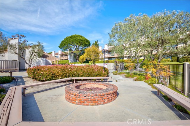 10 Seaview Drive, Rolling Hills Estates, California 90274, 3 Bedrooms Bedrooms, ,2 BathroomsBathrooms,Residential,Sold,Seaview,SB21062172