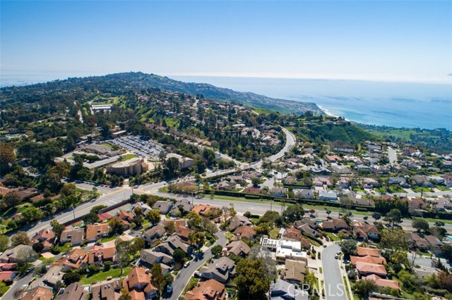 4 Mela Lane, Rancho Palos Verdes, California 90275, 4 Bedrooms Bedrooms, ,3 BathroomsBathrooms,Residential,Sold,Mela,OC19178665