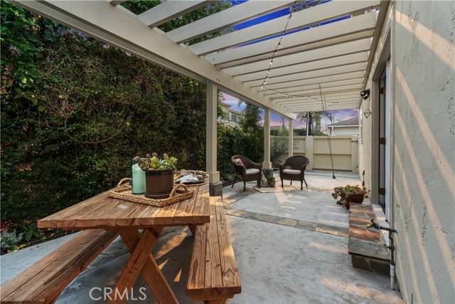 618 Avenue C, Redondo Beach, California 90277, 3 Bedrooms Bedrooms, ,2 BathroomsBathrooms,Residential,Sold,Avenue C,SB20188515