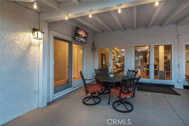 10 Sunnyfield Drive, Rolling Hills Estates, California 90274, 3 Bedrooms Bedrooms, ,2 BathroomsBathrooms,Residential,Sold,Sunnyfield,SB21066576