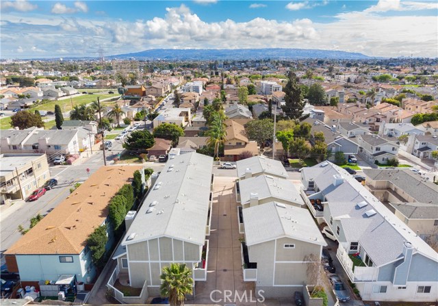 2421 Vanderbilt Lane, Redondo Beach, California 90278, 3 Bedrooms Bedrooms, ,2 BathroomsBathrooms,Residential,Sold,Vanderbilt,SB20064087