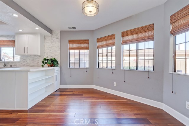 1708 Clark Lane, Redondo Beach, California 90278, 3 Bedrooms Bedrooms, ,2 BathroomsBathrooms,Residential,Sold,Clark,SB19134575