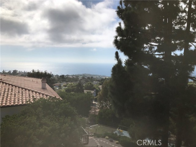 6811 Monero Drive, Rancho Palos Verdes, California 90275, 4 Bedrooms Bedrooms, ,2 BathroomsBathrooms,Residential,Sold,Monero,SB18236504