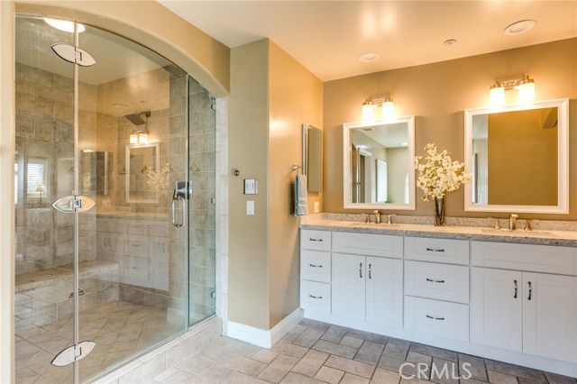 1119 Goodman Avenue, Redondo Beach, California 90278, 4 Bedrooms Bedrooms, ,3 BathroomsBathrooms,Residential,Sold,Goodman,SB19098884