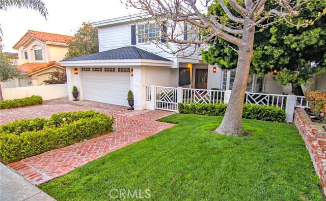 1411 8th Street, Manhattan Beach, California 90266, 5 Bedrooms Bedrooms, ,4 BathroomsBathrooms,Residential,Sold,8th,SB19069744