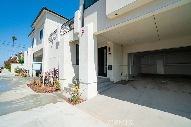 2202 Felton Lane, Redondo Beach, California 90278, 4 Bedrooms Bedrooms, ,3 BathroomsBathrooms,Residential,Sold,Felton,SB18220467