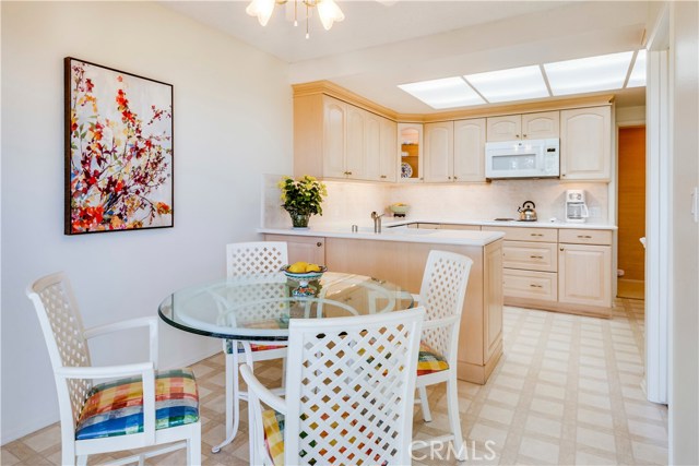 43 Cottonwood Circle, Rolling Hills Estates, California 90274, 2 Bedrooms Bedrooms, ,3 BathroomsBathrooms,Residential,Sold,Cottonwood,PV18261696