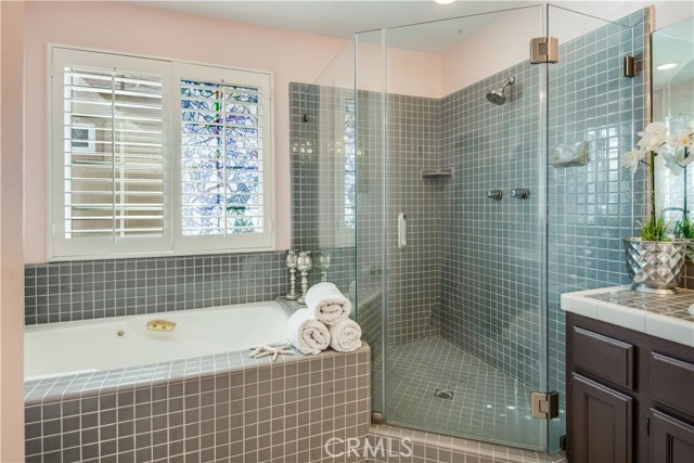 2231 Mathews Avenue, Redondo Beach, California 90278, 3 Bedrooms Bedrooms, ,2 BathroomsBathrooms,Residential,Sold,Mathews,PV21018337