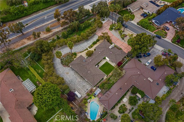 2 Branding Iron Lane, Rolling Hills Estates, California 90274, 4 Bedrooms Bedrooms, ,5 BathroomsBathrooms,Residential,Sold,Branding Iron,PV20092769