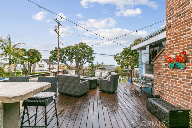 614 Gertruda Avenue, Redondo Beach, California 90277, 3 Bedrooms Bedrooms, ,2 BathroomsBathrooms,Residential,Sold,Gertruda,PV19100337