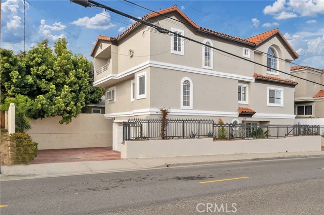 2407 Felton Lane, Redondo Beach, California 90278, 4 Bedrooms Bedrooms, ,3 BathroomsBathrooms,Residential,Sold,Felton,SB20043223