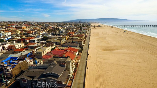 1830 The Strand, Hermosa Beach, California 90254, 6 Bedrooms Bedrooms, ,4 BathroomsBathrooms,Residential,Sold,The Strand,SB17061226