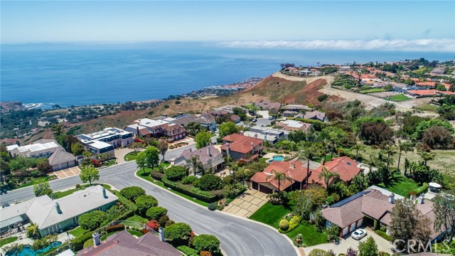 57 Santa Barbara Drive, Rancho Palos Verdes, California 90275, 6 Bedrooms Bedrooms, ,5 BathroomsBathrooms,Residential,Sold,Santa Barbara Drive,PV19086265
