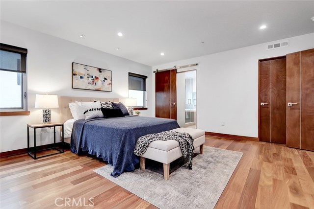 3215 Vista Drive, Manhattan Beach, California 90266, 3 Bedrooms Bedrooms, ,3 BathroomsBathrooms,Residential,Sold,Vista,SB20078547