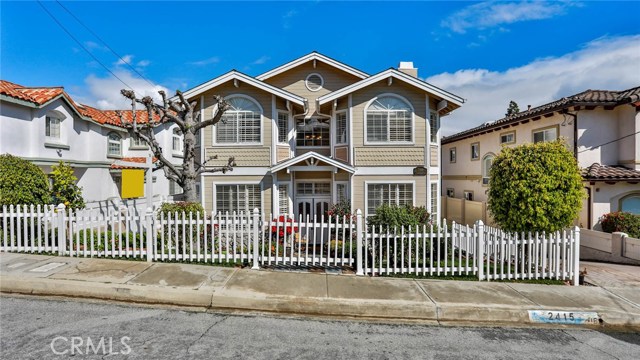 2415 Marshallfield Lane, Redondo Beach, California 90278, 4 Bedrooms Bedrooms, ,3 BathroomsBathrooms,Residential,Sold,Marshallfield,PV20066212