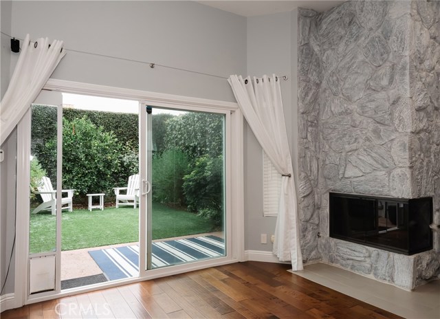 2004 Vanderbilt Lane, Redondo Beach, California 90278, 3 Bedrooms Bedrooms, ,2 BathroomsBathrooms,Residential,Sold,Vanderbilt,SB20257419