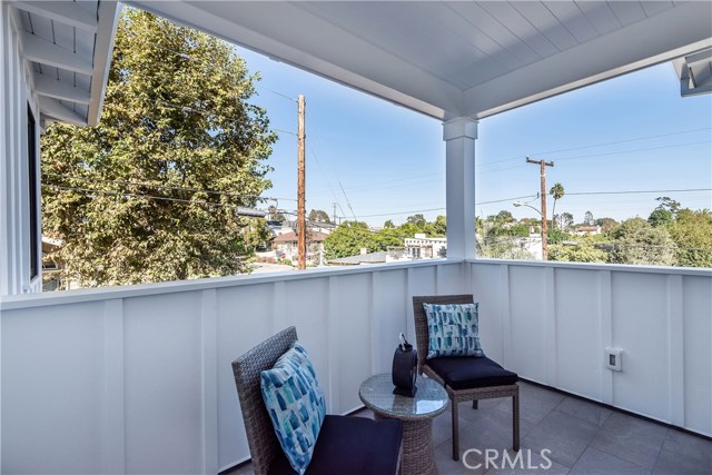 2921 Laurel Avenue, Manhattan Beach, California 90266, 6 Bedrooms Bedrooms, ,2 BathroomsBathrooms,Residential,Sold,Laurel,SB18252723