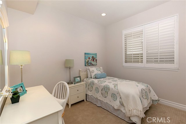 105 Lucia Avenue, Redondo Beach, California 90277, 3 Bedrooms Bedrooms, ,2 BathroomsBathrooms,Residential,Sold,Lucia,SB19076880