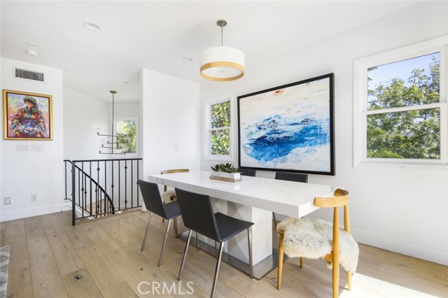413 15th Street, Manhattan Beach, California 90266, 3 Bedrooms Bedrooms, ,3 BathroomsBathrooms,Residential,Sold,15th,SB21111117