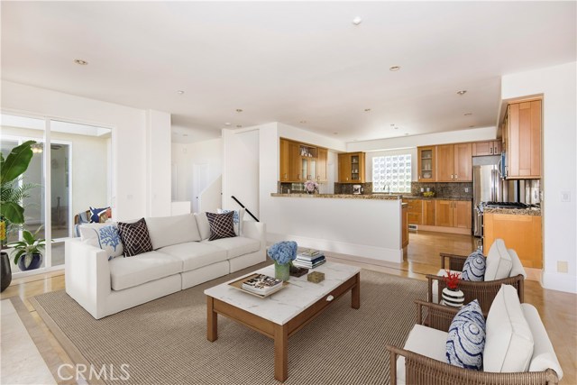 222 Prospect Avenue, Redondo Beach, California 90277, 3 Bedrooms Bedrooms, ,3 BathroomsBathrooms,Residential,Sold,Prospect,SB18229274